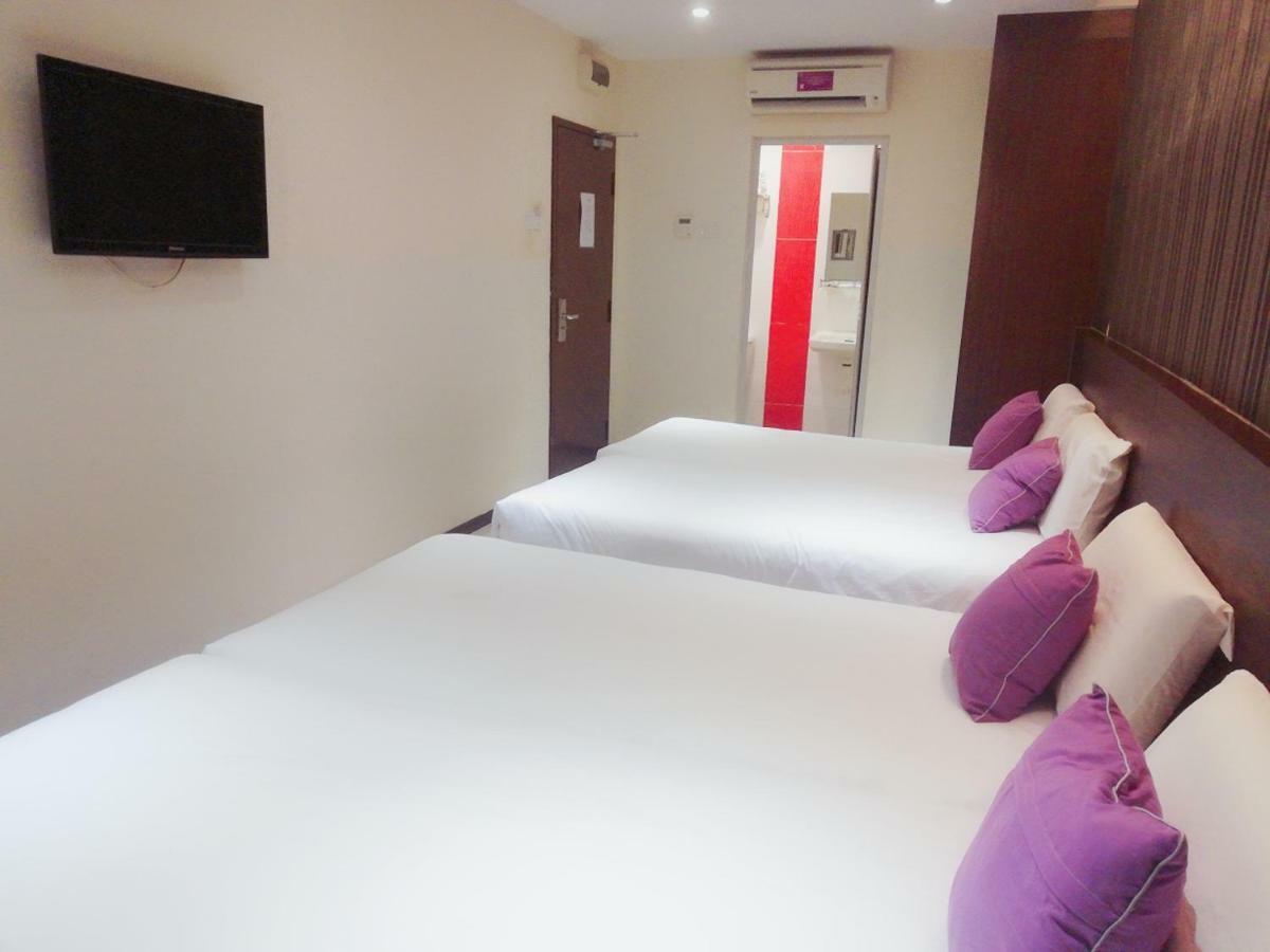 Remember Hotel Bukit Gambir Zewnętrze zdjęcie